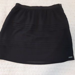 Roxy Skirt Black A Line Mini w Horizontal Pleats Size 1